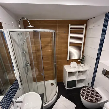 Апартаменты Fred&moris *